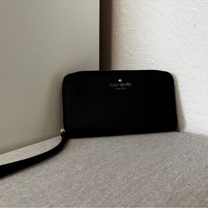 Kate Spade Black Woman’s Wristlet